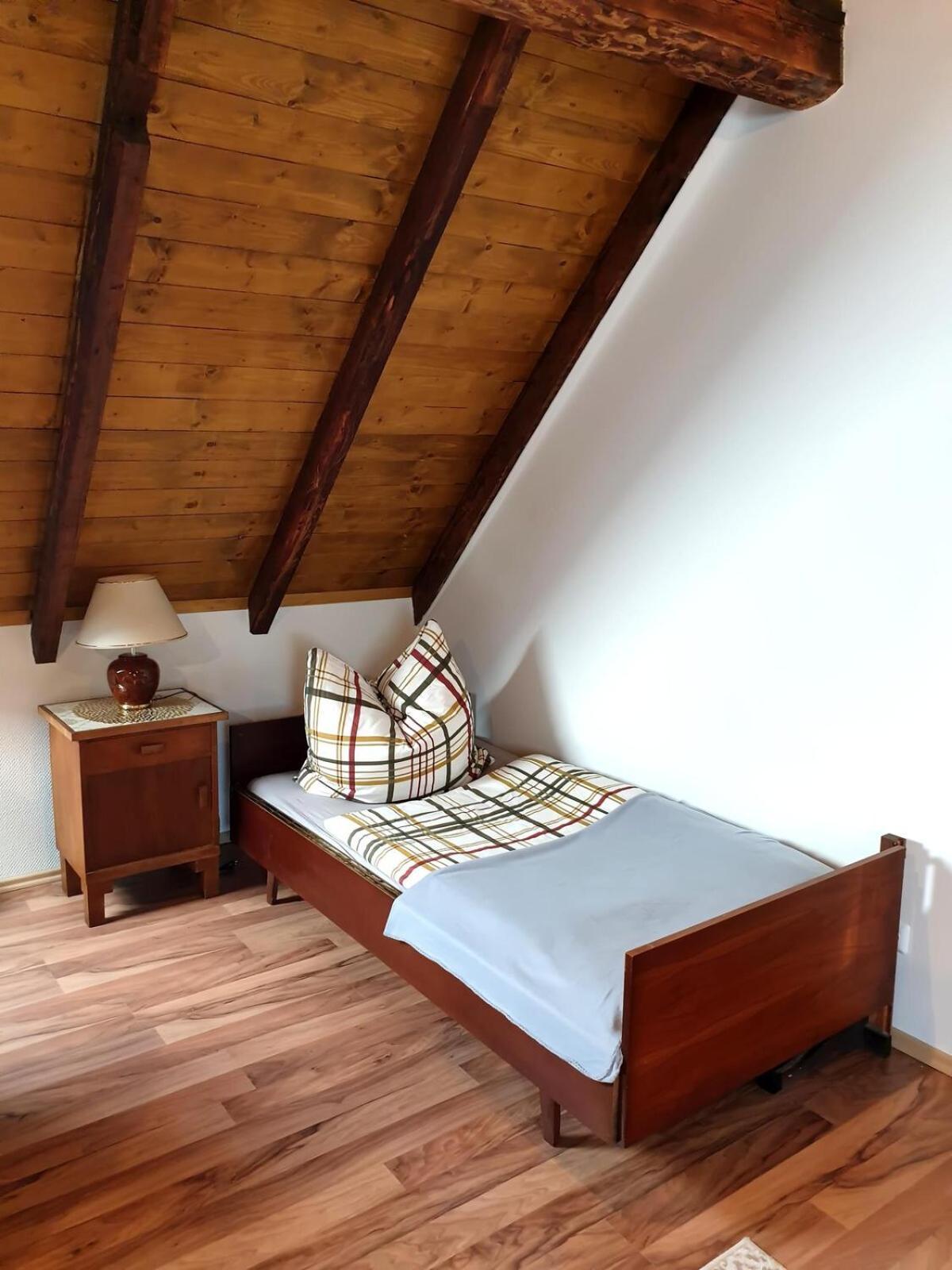 Familienfreundliche Gruene Oase Im Essener Sueden Apartment